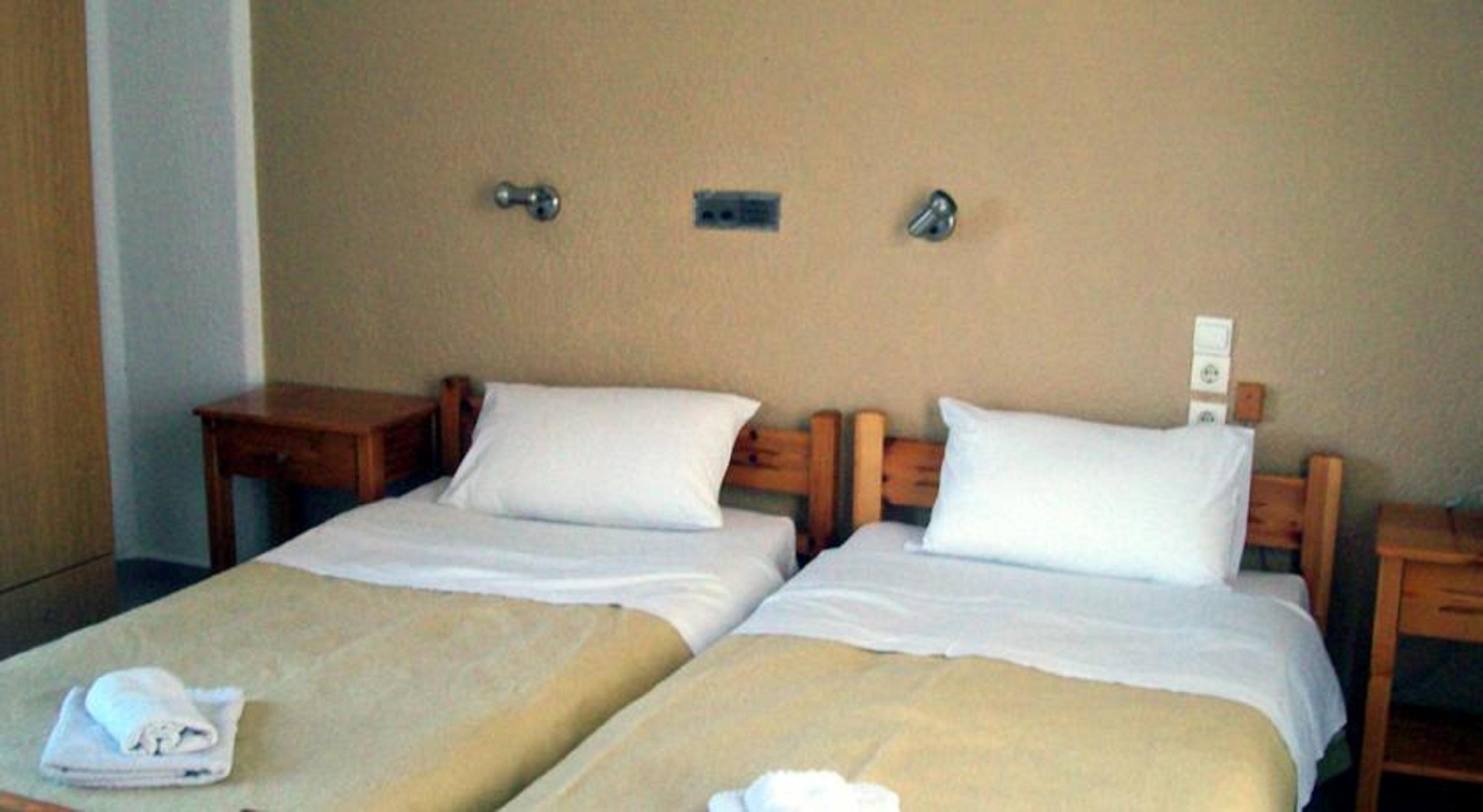 Gefyra Hotel Ayos Nikolaos Dış mekan fotoğraf