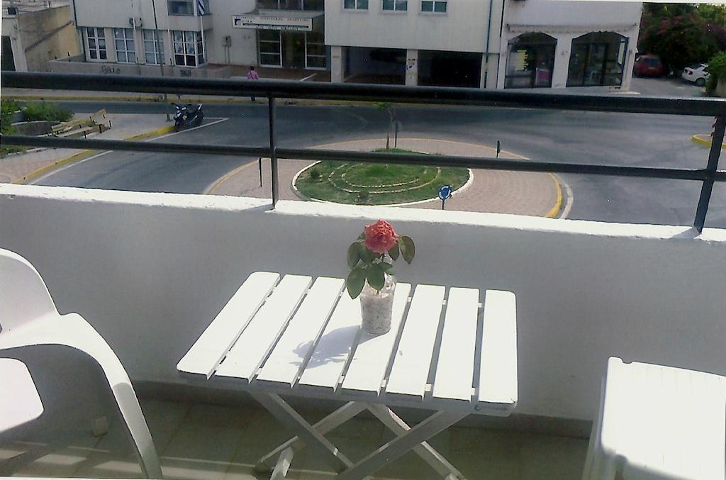 Gefyra Hotel Ayos Nikolaos Oda fotoğraf