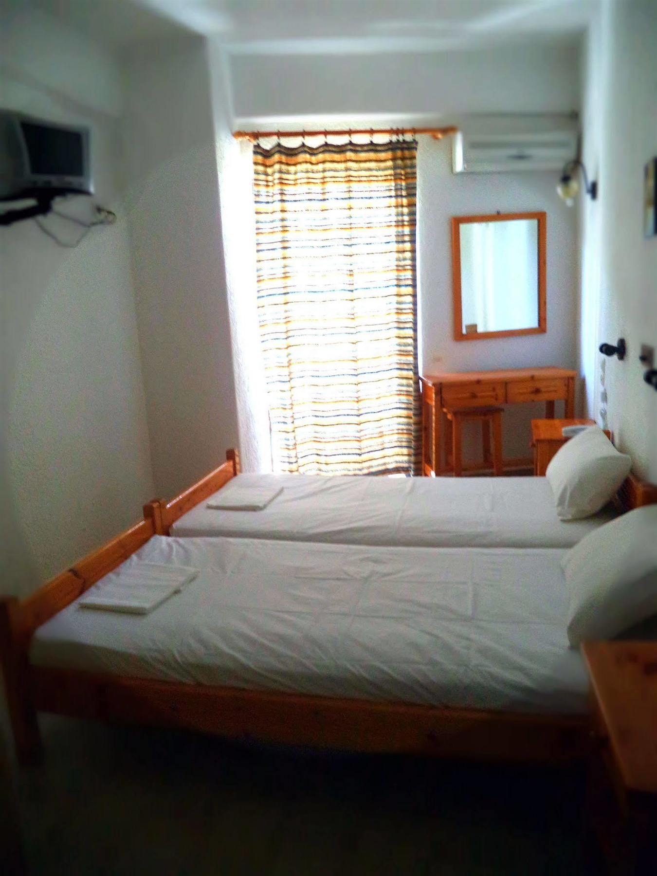 Gefyra Hotel Ayos Nikolaos Dış mekan fotoğraf